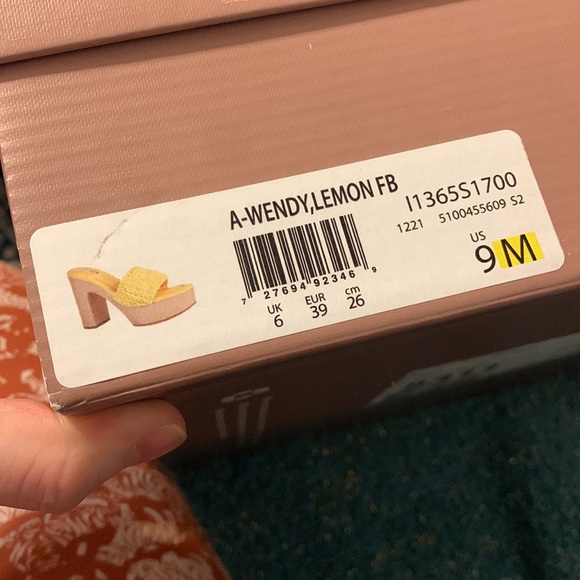 ✨ Anthropologie Wendy Clogs Sz 9 - Picture 10 of 10